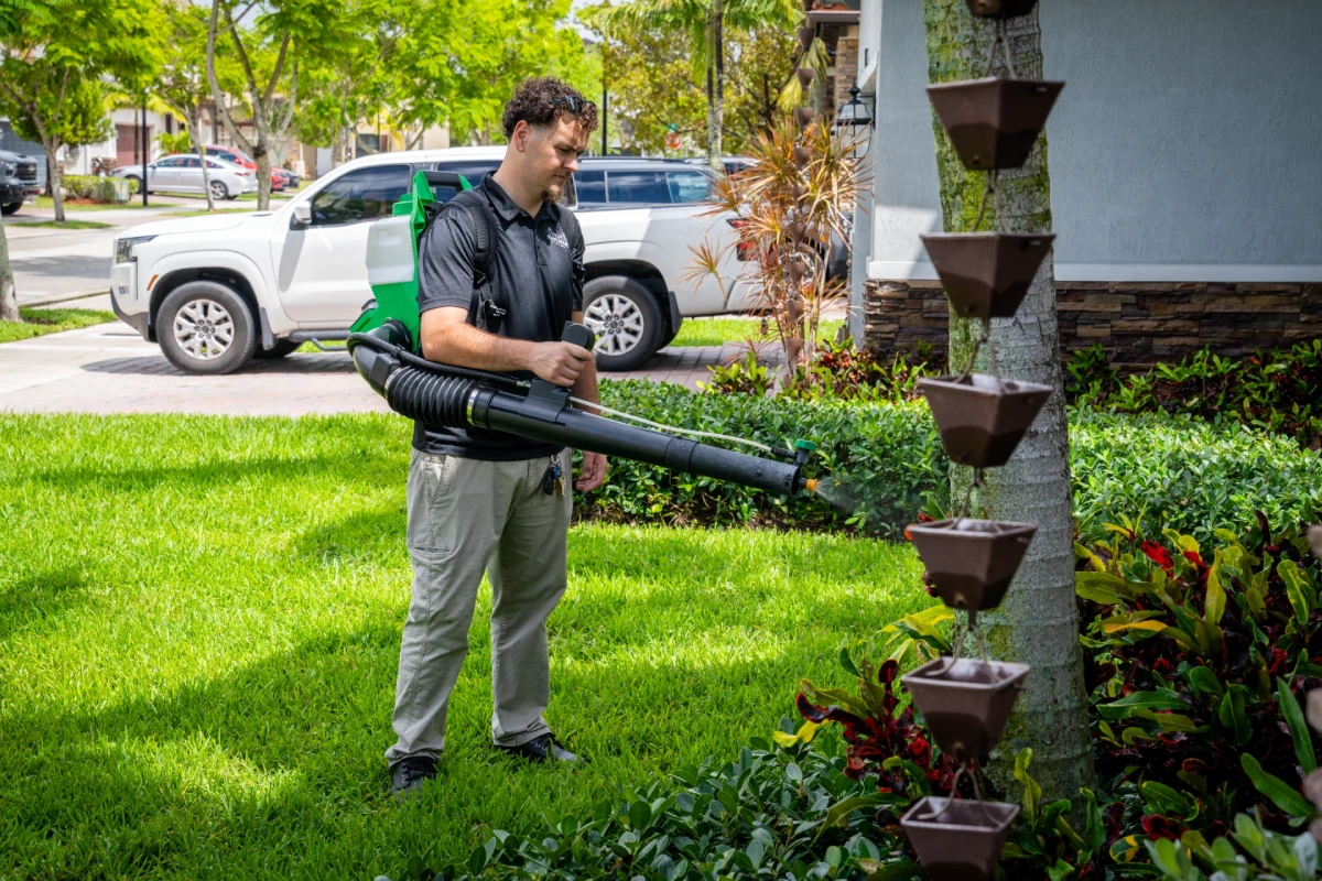 Pest Control Biscayne Gardens FL